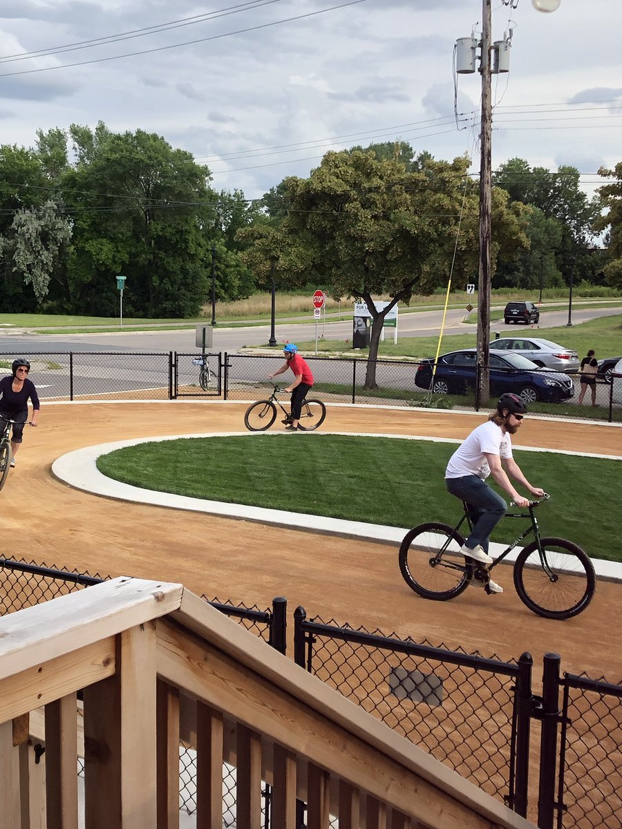 Open track days Saturday and Sunday 12-7pm. $10 per person, per day or ask about a season pass. Bike first, drink second. #tgif #cycle #foundrycycle <a href="/FoundryCycle/">RoyalFoundryCycleSpeedway</a> #weekendfun