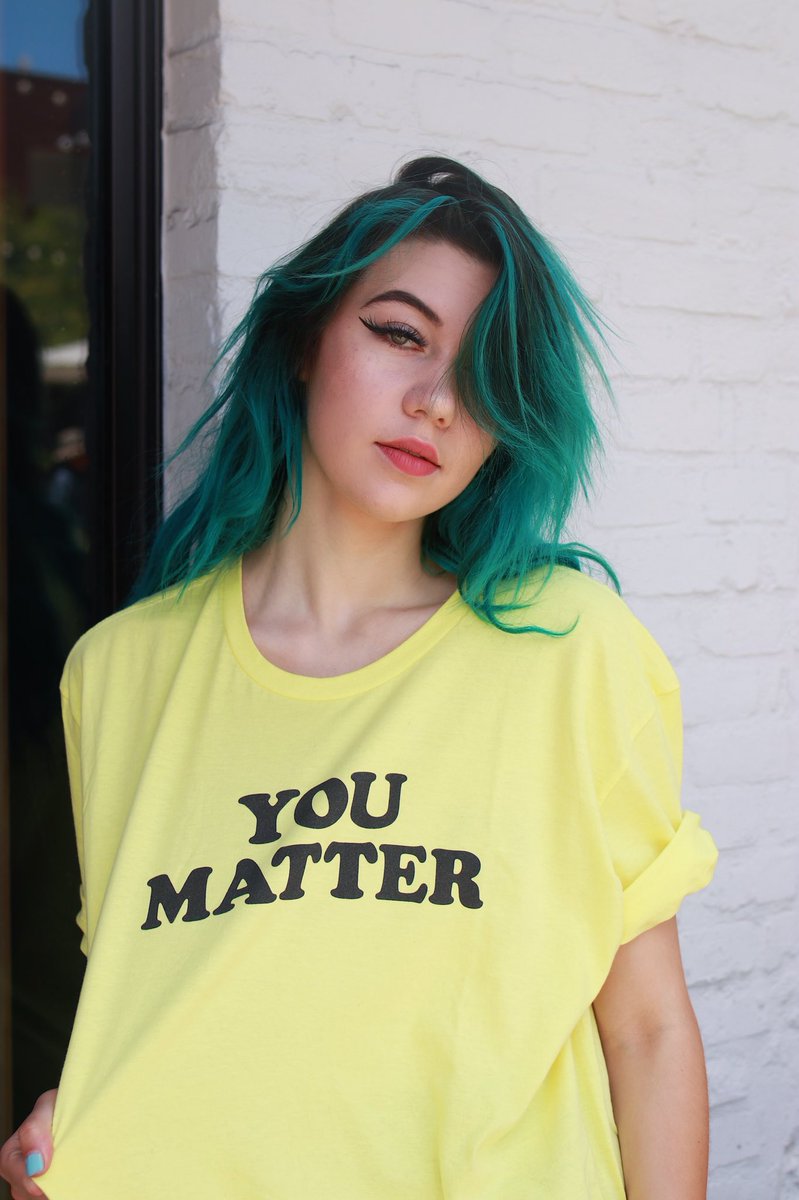 jessiepaege's tweet photo. NEW VIDEO: 50 Things Not to Say to People with Mental Illness ⚡️

LINK: https://t.co/Yi64LnVafM

rt to spread around 🥺 https://t.co/yHizb7v2nW