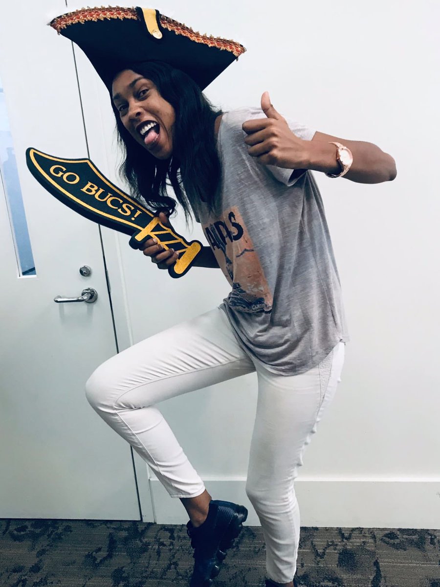 taarTarry's tweet photo. #BucSpirit #ETSUTough https://t.co/jrt5CX93nR