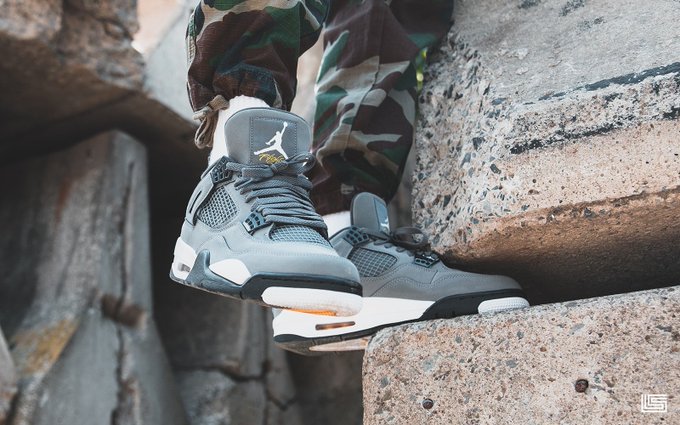jordan 4 cool grey grade school