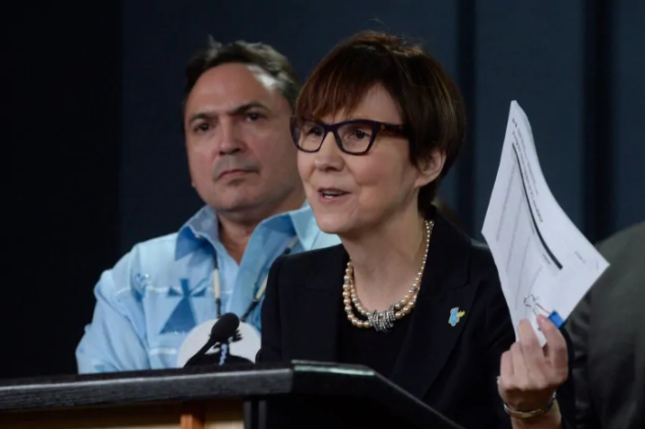 CBCTheHouse's tweet photo. Cindy Blackstock gives us her take on a ruling by the Canadian Human Rights Tribunal that says Ottawa must pay tens of thousands of dollars to every First Nations child who was placed in the on-reserve child welfare system. https://t.co/nZjXEQiapH #cdnpoli #hw https://t.co/t2ax5COQJf