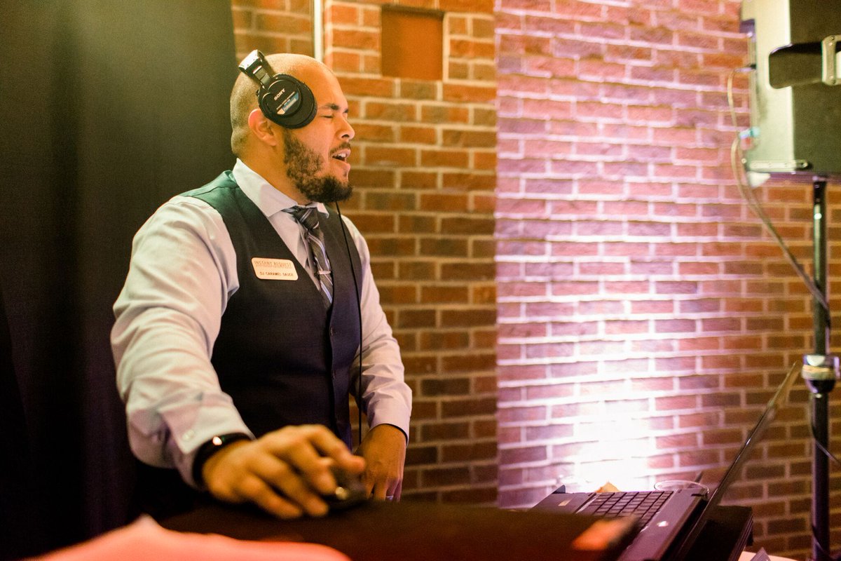 InstantRequest's tweet photo. DJ Brandon focusing on getting that perfect tune to play! Thanks to @polymendesphotography for these photos and @charlestoneeventcenter for providing the venue for this wedding!
#wedding #weddingdj #instantrequest #Dance #Dancing https://t.co/OUXUkDtK0A