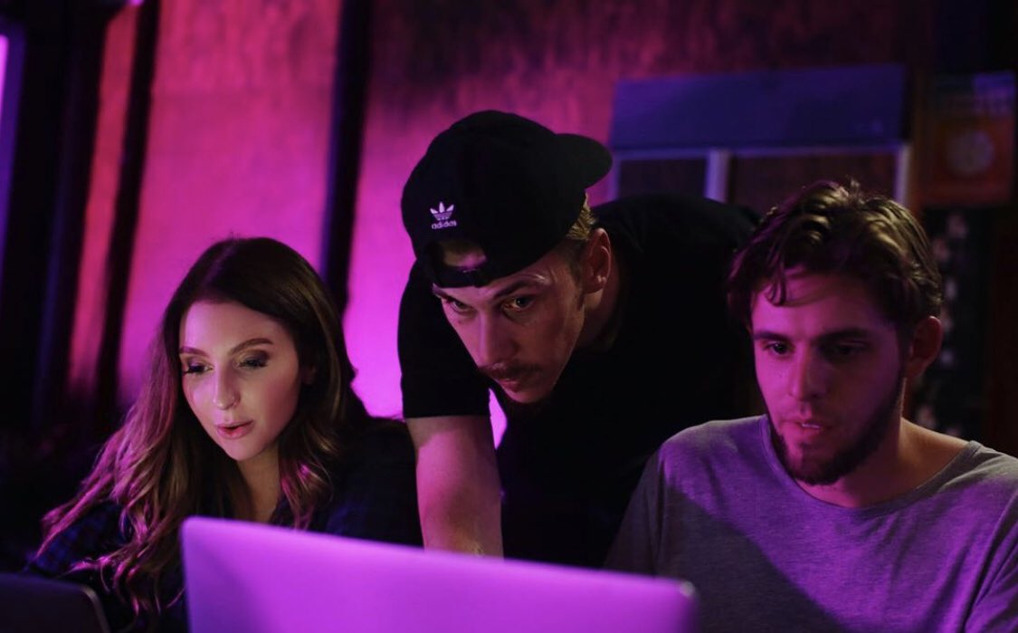 NineXThreeFilms's tweet image. On set doing what we love. #Filmmaker #SetLife