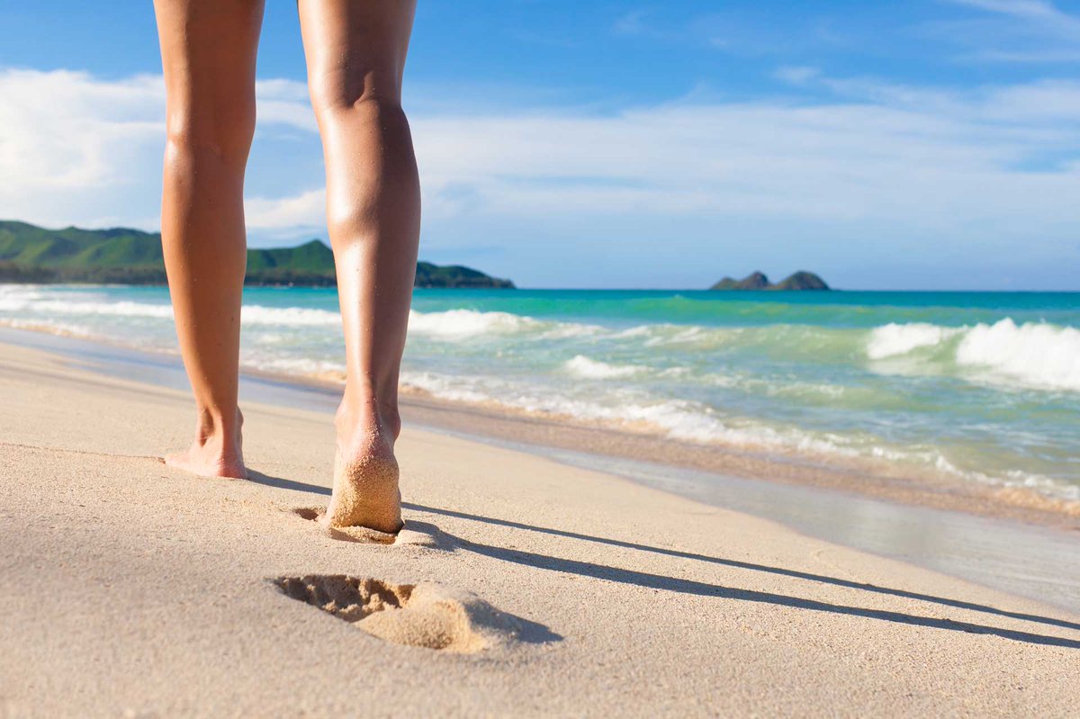 nyefantasyguy's tweet photo. Top 10 Barefoot Surfaces To Walk On
1.) Sand
2.) Marble
3.) Hardwood
4.) Porcelain
5.) Tiled
6.) Grass
7.) Stone
8.) Cement
9.) Brick
10.) Dirt
#Top10Guy #BarefootGuy https://t.co/yZIzbfJ3J7
