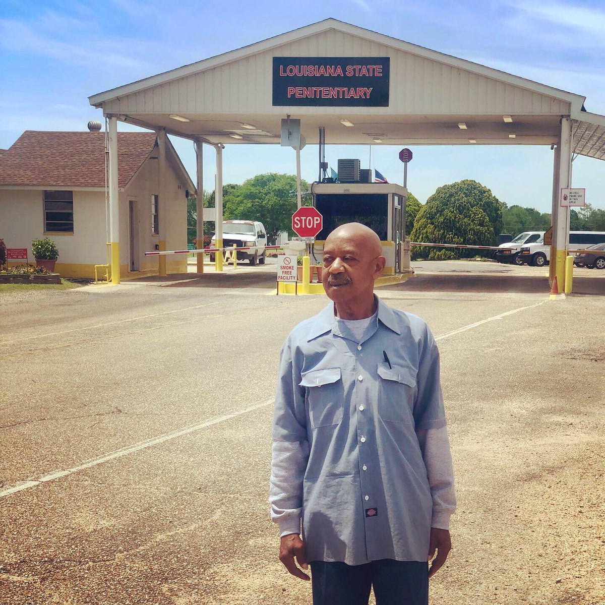 In 1958, Clifford Hampton was given a life sentence. He was 17 years old. He spent the next 61 years in prison before getting a second chance.
#endjlwop #secondchances