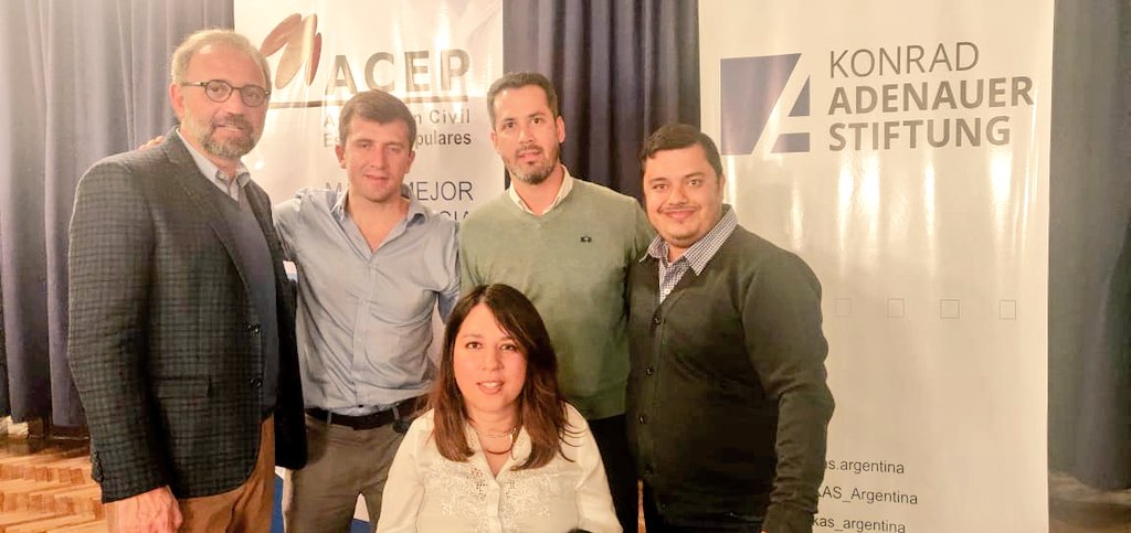 germanbraillard's tweet photo. Ahora Mesa Nacional @acepnacional @KAS_Argentina junto a más de cien referentes nacionales y las exposiciones de #GustavoMarangoni #CarlosGermano @carlosfara @RMuzzin pensando en una #Argentina más justa y #Humanista https://t.co/L1ycM6hgOO