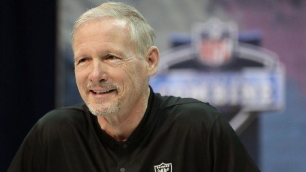 VendettaVSM's tweet photo. Mike Mayock has been neutered 

When Mike Mayock was named the Raiders general manager, it was a bitter sweet day for me. I loved... https://t.co/4ybou5Dn6Y https://t.co/RBEMLbUk7P