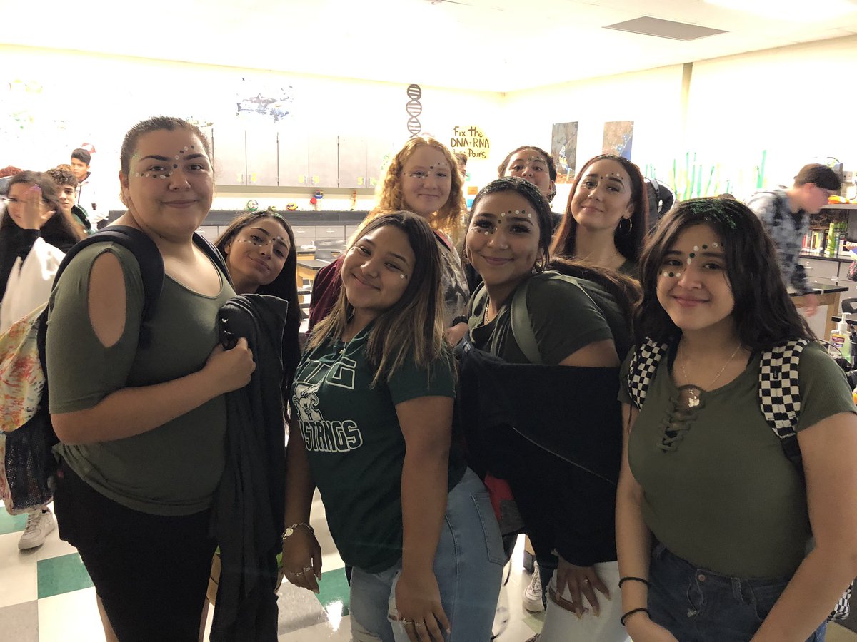 khs_freshmen_council tweet media