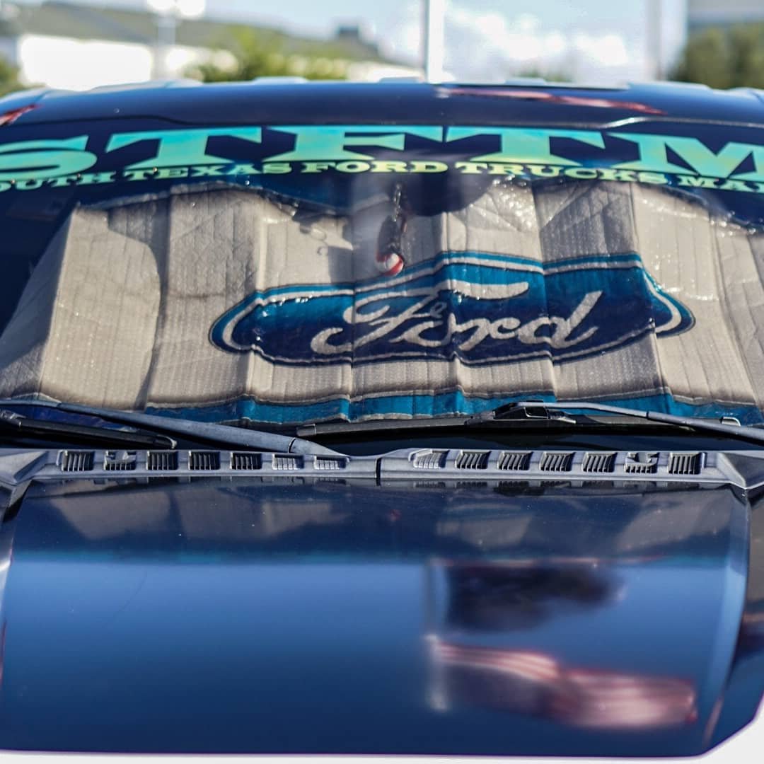 SouthwayFord's tweet photo. You want to truck with us? #ford #f150 #trucks #SanAntonio #Texas #stftm #fridaymood https://t.co/ther7OZu1D
