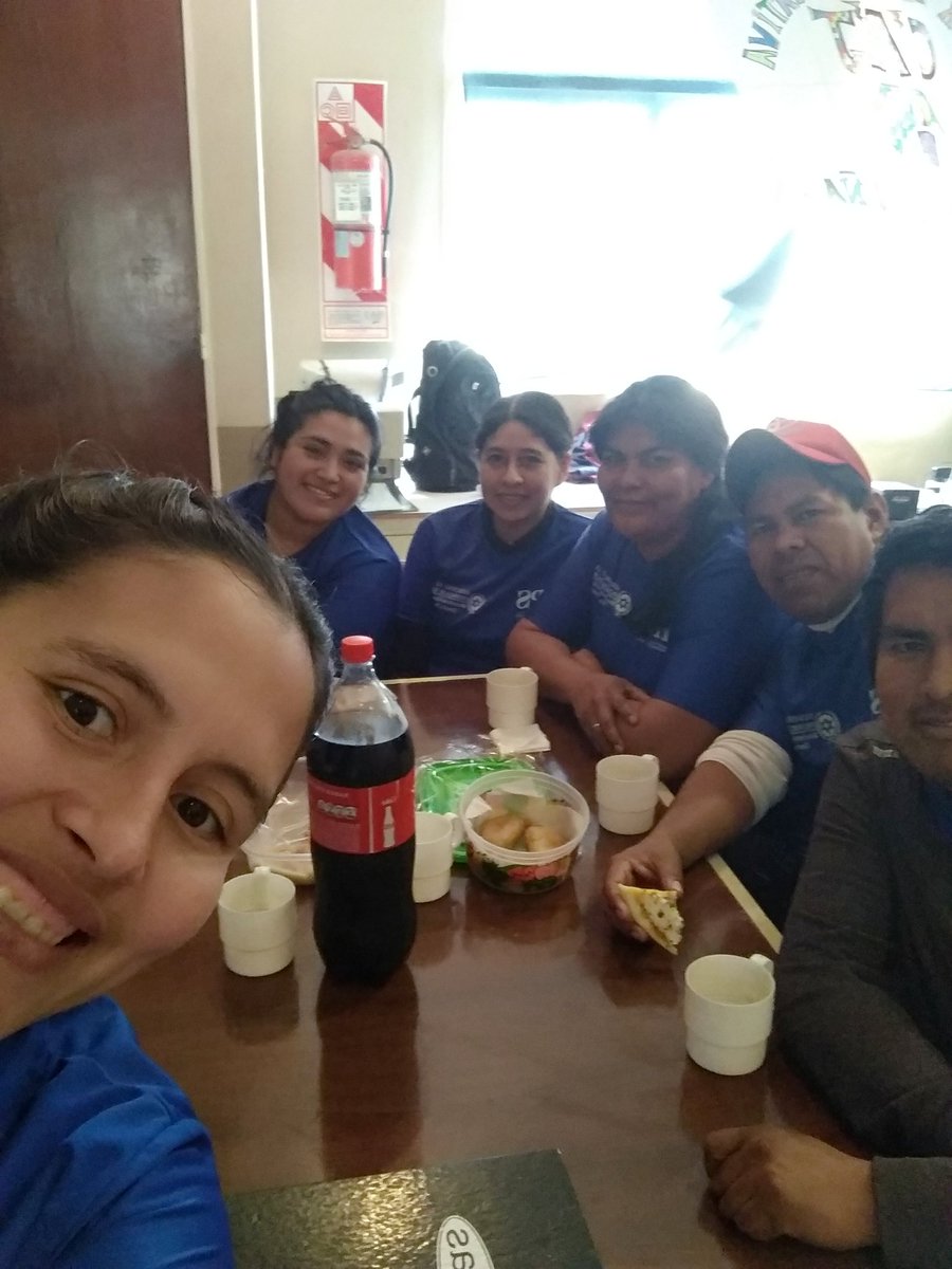 #EquipoAzul 🎉💙❤️🧢#CAJ #CPPS <a href="/fguillesaavedra/">GUILLERMO SAAVEDRA</a> <a href="/artydance23/">Gilda Rodríguez</a> <a href="/patriciapinasco/">Patricia Pinasco</a> <a href="/yoyballon/">Yoy Ballón</a> <a href="/RangeonMartin/">MartinRangeon</a> <a href="/LeonardoPilili/">Leonardo Pilili</a> <a href="/diegojamoreno/">Diego Moreno</a> <a href="/romyalancay/">Romina Alancay</a> <a href="/AlancayDel/">CAROLINA ALANCAY</a> <a href="/Alberti24369284/">Albertina Diaz</a> <a href="/MartaMariaMerlo/">Marta Merlo</a> <a href="/CSecundaria/">Educación Secundaria</a> <a href="/SomosCAJ_2019/">#SomosCAJ2019</a> <a href="/juancarlosvilc/">Juan Carlos Vilca.</a> <a href="/Galle81Juan/">Juan Carlos</a> <a href="/MSeel6/">Marysel</a>
