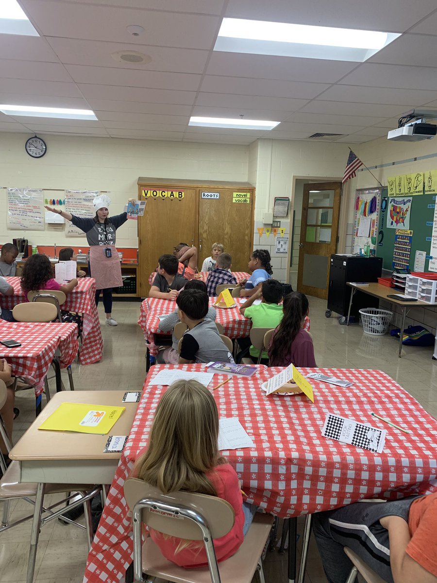 Brian Williams tweet media