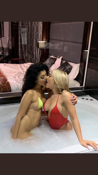 A man can dream 😍😍💦@denimonsidewalk @ElleBrookeUK https://t.co/FAi5v4PZJa<a class="tags" target="_blank" title="On Twitter" href="/?out=eyJ0eXAiOiJKV1QiLCJhbGciOiJIUzUxMiJ9.eyJpYXQiOjE3MjMyNzA3ODYsImlzcyI6InR3cG9ybnN0YXJzLmNvbSIsIm5iZiI6MTcyMzI3MDc4NiwiZXhwIjoxNzU0ODA2Nzg2LCJyZWRpcmVjdF91cmwiOiJodHRwczovL3R3aXR0ZXIuY29tL2Rlbmltb25zaWRld2FsayJ9.Wum-EG5Yk880E1iml0Xm4HeWr6O5O-Qp_7C0j7JQtsy8yUPksARyvCzsypvkUNZpHqlZqZ6Ft7i3v0p6MGnzPQ">@denimonsidewalk</a><a class="tags" href="/tag/ellebrookeuk">@ellebrookeuk</a><a href="/tag/bbc"class="tags"><span>#bbc</span></a>