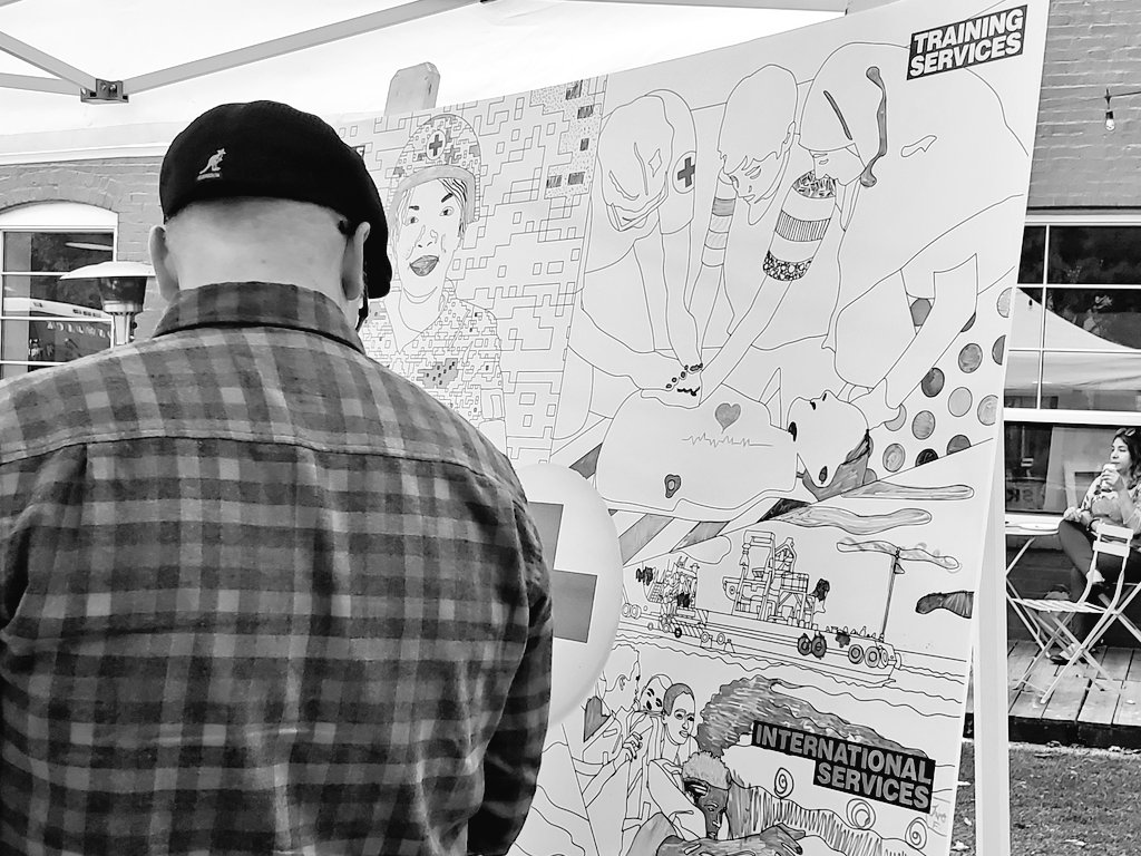 indianaRedCross's tweet photo. Bringing #art, social cohesion and the mission of the #RedCross to the community. "Mural Up With Us," at the #TubeFactory for #FirstFriday! Stop by and add to the mural! Here til 10PM #INRedCrossPopUp https://t.co/IkAMRMF2tX