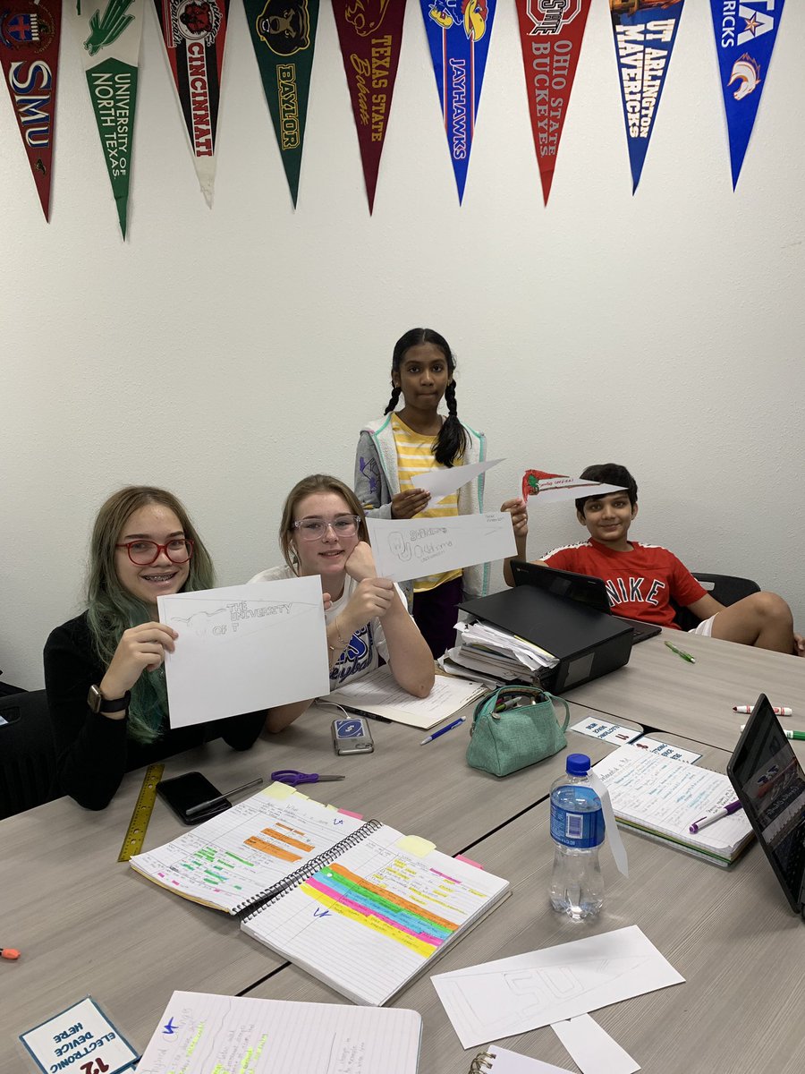 RobinsonAVID's tweet photo. College GOALS! https://t.co/JP0D408R4i