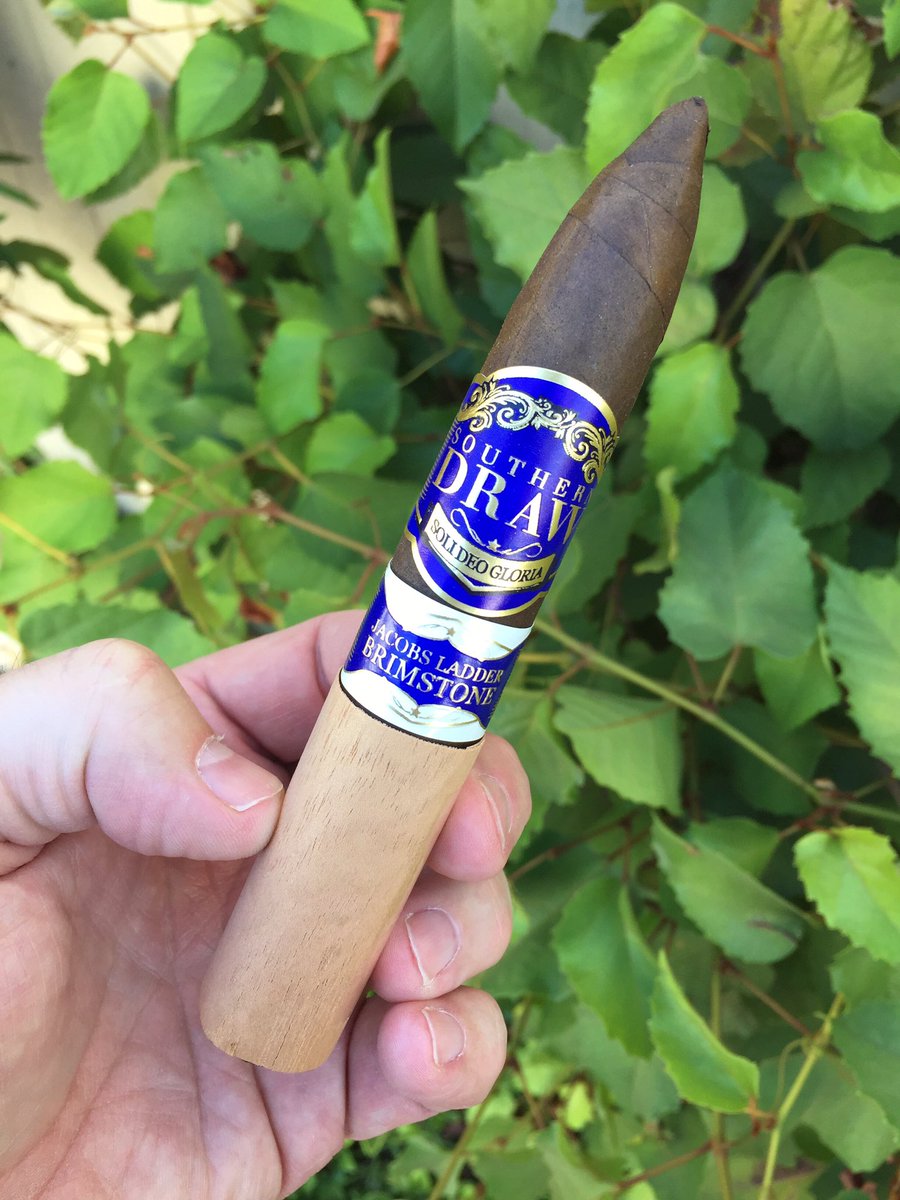 cigarsmoke's tweet photo. #nowsmoking @sdcigars #JacobsLadder Hail, Fire and Brimstone #SouthernDrawCigars #cigarsmoke #smokesignals #cigar #cigars #botl #sotl #cigaroasis 🌴 #cigarmedia 📷 #LightAndWrite #EnjoyTheSmoke 💨 https://t.co/76OB1Tj3Rs