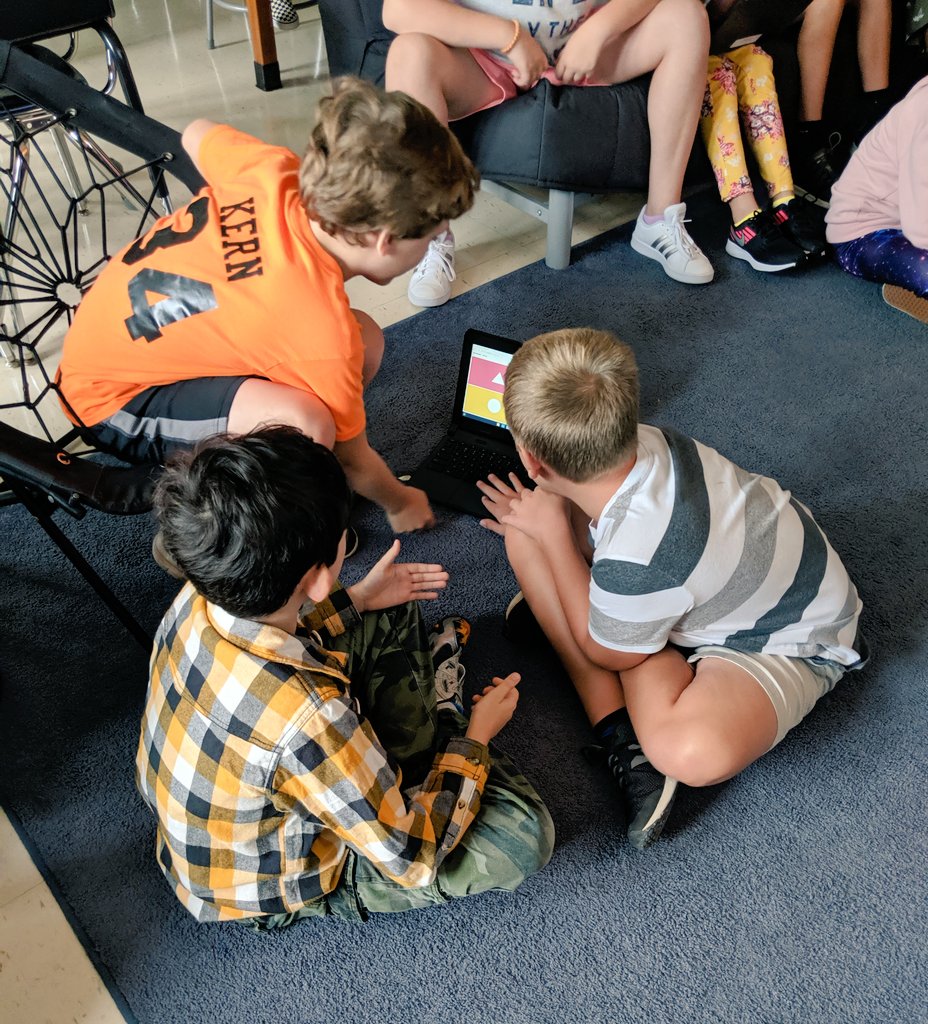 3 facts and a fib is a great way to learn interesting facts about each other during back to school. Combine it with Kahoot? A favorite 🎉 💻 #FuninD41  #Allin4theVille