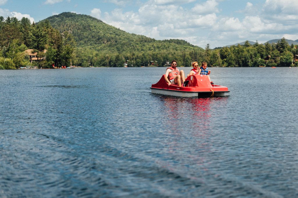 LakeHouse_LP's tweet photo. There is still of time to get out on the lake. https://t.co/rSmN1r6nQG