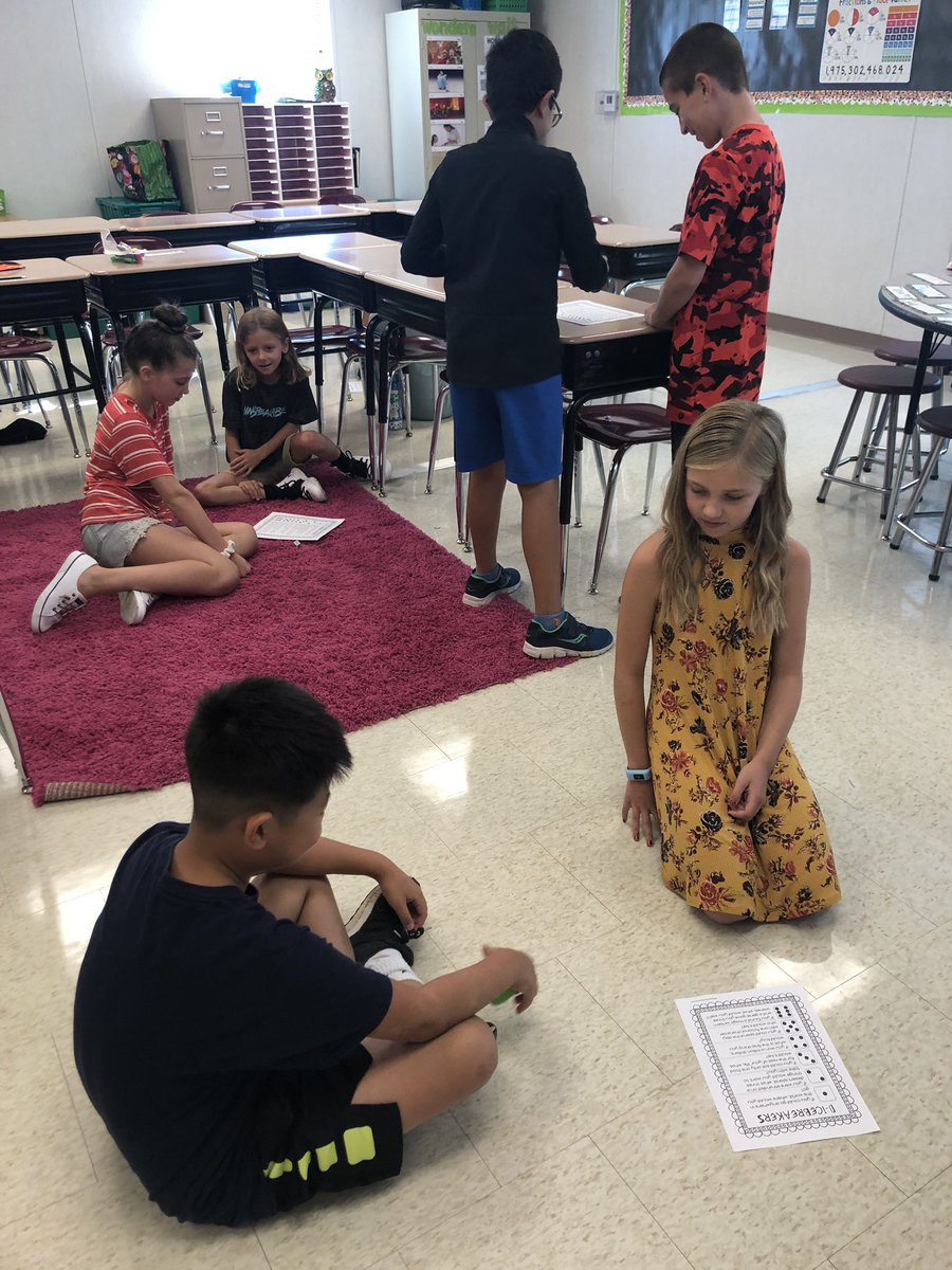 First day “Dicebreakers”, to collaborative drawings of what it means to be a Cetronia STAR, to an end of the day dance party. Our first week in 5th grade was GREAT! 🦔🌟
