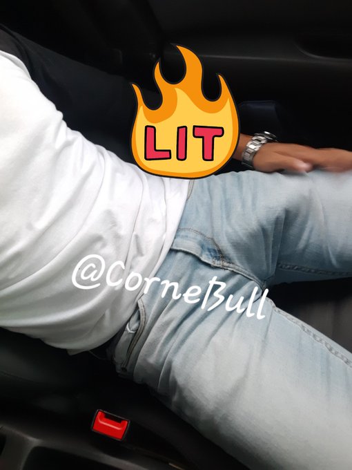 Aveces se me quedan viendo aunque vengan con su pareja o solas y me pregunto yo &iquest;si se nota bastante<a href="/tag/single"class="tags"><span>#single</span></a><a href="/tag/cuernavaca"class="tags"><span>#cuernavaca</span></a><a href="/tag/sw"class="tags"><span>#sw</span></a><a href="/tag/ubersex"class="tags"><span>#ubersex</span></a><a href="/tag/dotado"class="tags"><span>#dotado</span></a><a href="/tag/19cm"class="tags"><span>#19cm</span></a>