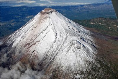 XalapaEnrriquez's tweet photo. This city whose name comes from the Nahuatl words Colli, hill or volcano, and Maitl, hand or domain; It was founded in the year 1523, which makes it the second oldest city in Mexico
@vigilanteverde 
@cobach04 
@jgaedtke1 https://t.co/jeo43F03PX