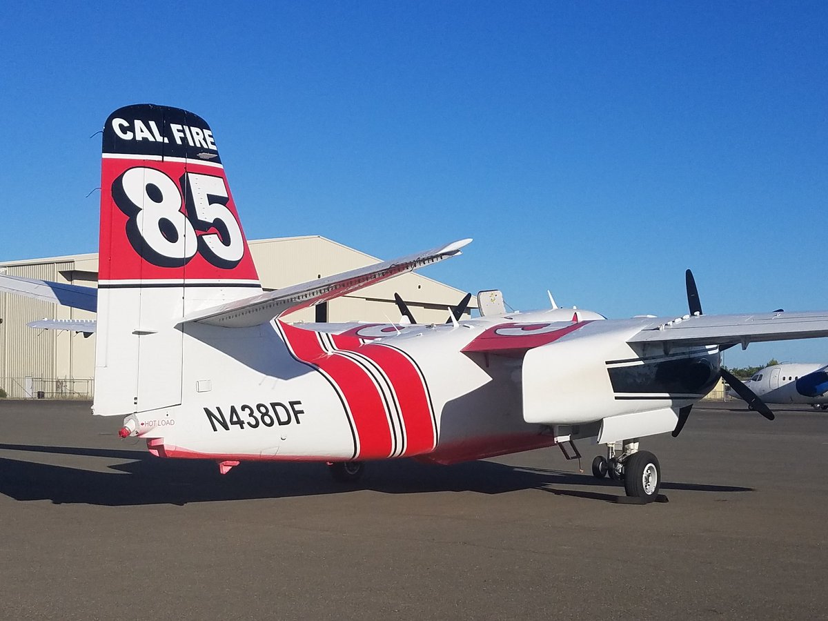 CALFIRE_ButteCo's tweet image. Busy day at the #ChicoAirAttackBase loading and fueling aircraft. More than 50,000 gallons of retardant loaded onto nine different air tankers, most of them in support of the #RedBankFire.