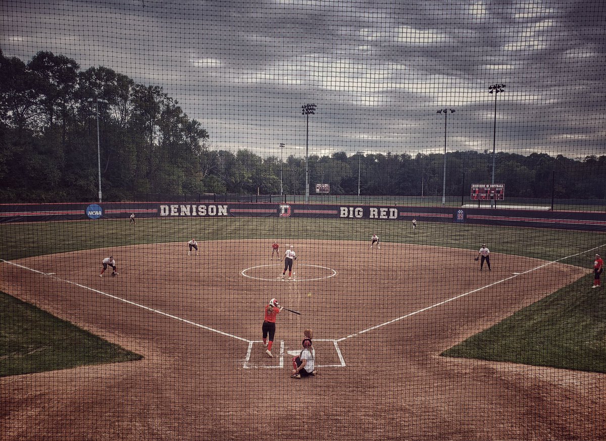 DenisonSoftball's tweet photo. Game 1 of the #TraditionCup2019 did not disappoint. #teamwhite took the early lead 4-1. Then #teamred mounted an epic comeback. Game ended in a 6-6 tie. π€¦πΌββοΈ #freshmanstartedπ₯ #raindelays #cantwaituntilnextweek #letsgoπ₯ https://t.co/n8YapQCJRG