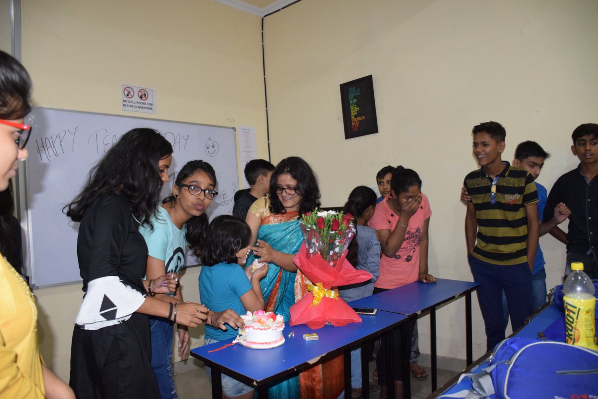 1PointSolution's tweet image. Teachers day celebration at #1PointSolutions 
#HappyTeachersDay  #Gurugram