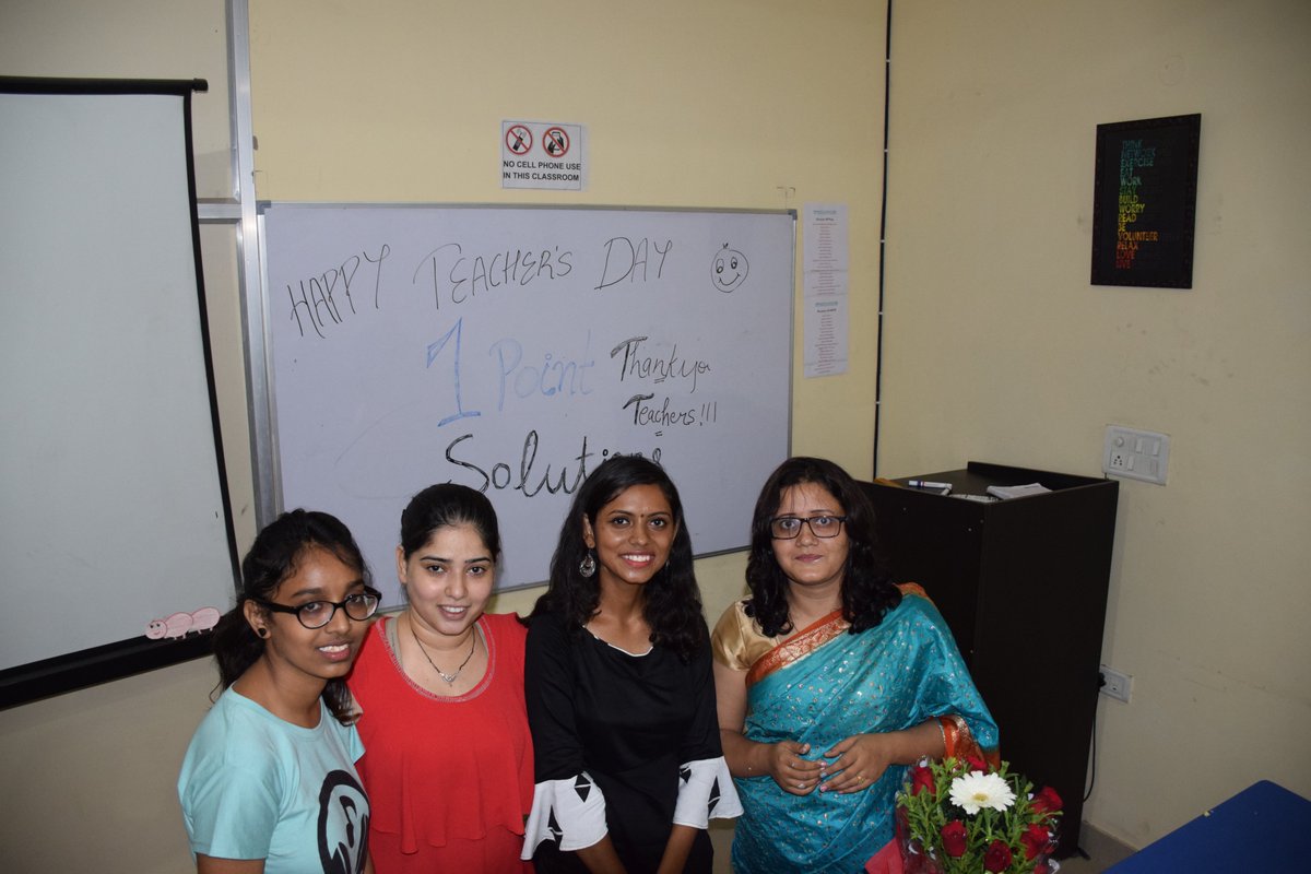 1PointSolution's tweet image. Teachers day celebration at #1PointSolutions 
#HappyTeachersDay  #Gurugram