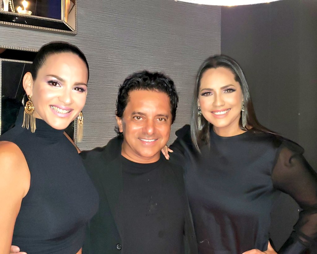 sofimotru's tweet photo. Una linda foto !!!
Diseñadores en acción
#CarlosMolina
#FabrizzioCelleri
#MelinaMoran
#Moda
#Motru
#Manta
#Manabi
#Ecuador https://t.co/1QjVMfO02h