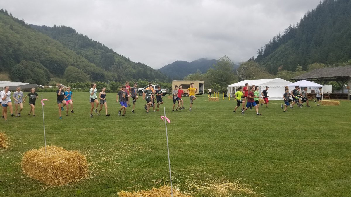 peninsulatfxc's tweet photo. It's going to be a great weekend at #Ultimook with this #PACK https://t.co/bEkNt5n9IT
