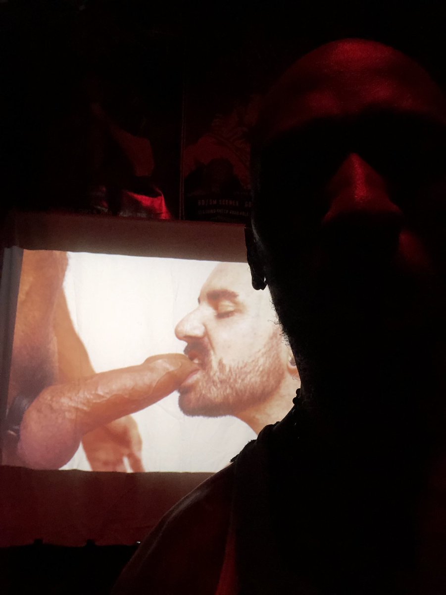 Darkqwolf's tweet photo. Tastin’ like a snack.🐺🐽

#RoughSexNY #Uncut #Darkqwolf #DJStevenCunningham #CunningWolf https://t.co/VD8bdcQGPX