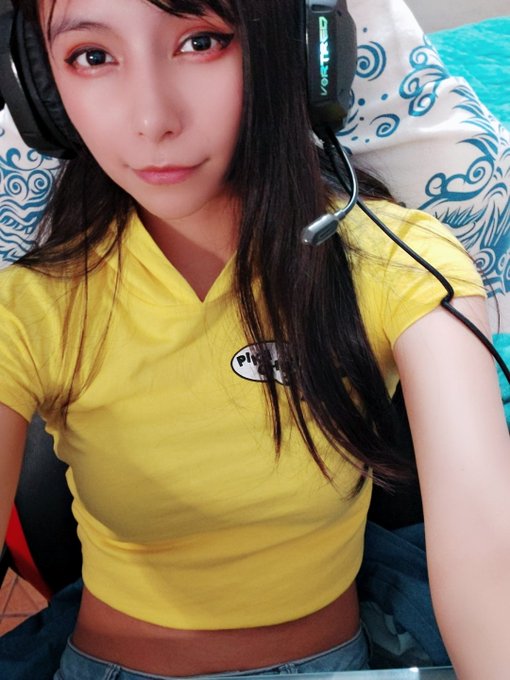https://t.co/dTJd4i0t8A
Ya los espero en stream jugando lolsito ❤ https://t.co/0gPGzpWHxY
