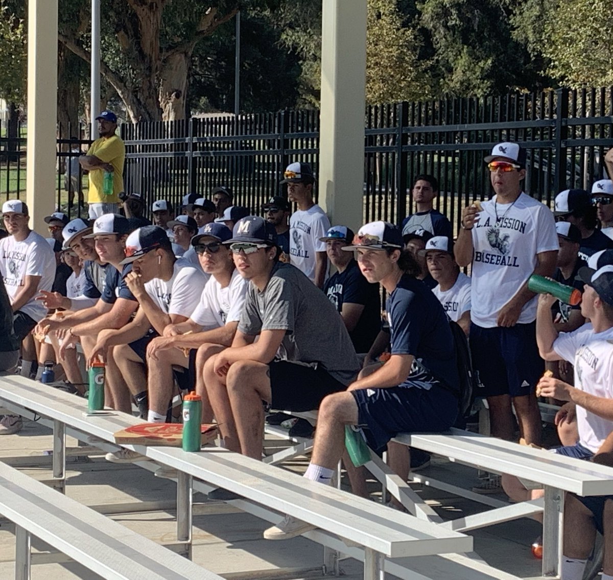 Proud of these Men for giving back to their community today and supporting our L.A. Mission Soccer team. Good job today fellas! <a href="/LAMCEagles/">LAMC Athletics</a> #eaglefamily🦅
