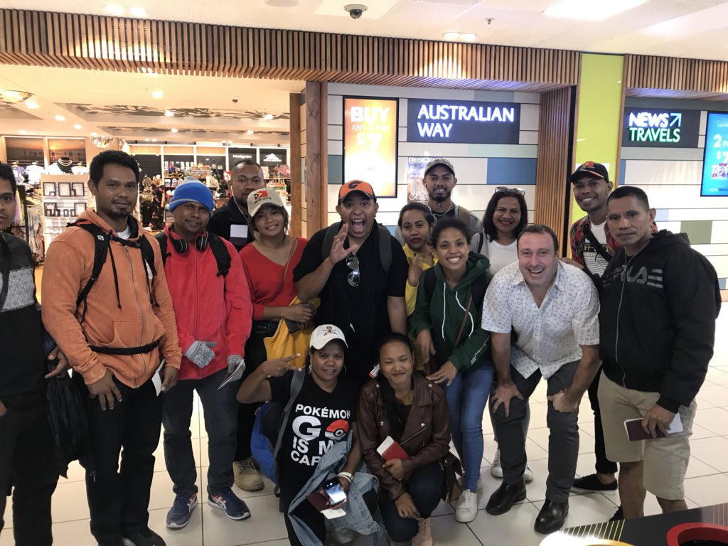 Back to 🇦🇺 for a few days and bumped into this great group of #Timorleste seasonal workers.  Off to Adelaide for tomato picking. Supports Australian business and a great opportunity for Timorese participants. <a href="/SWP_TL/">SWP Timor-Leste</a> @SWPAustralia   Haree dalan.