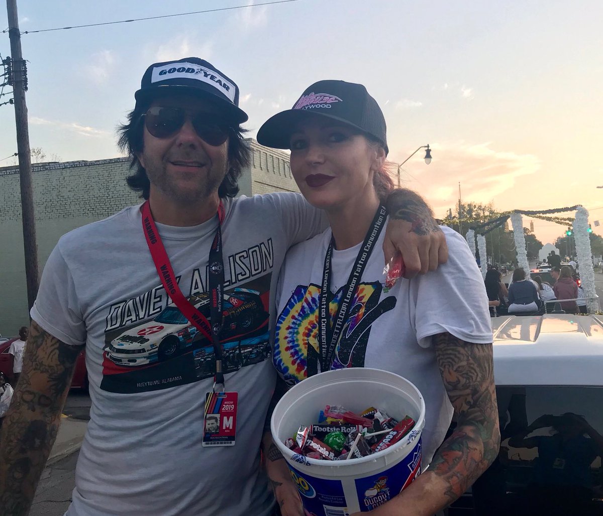 HollyS42's tweet photo. Spend Friday night with @RikiRachtman @LeaVendetta and party to the latest episode of their podcast #19min
https://t.co/jf5te9zZ6n
#RacPac download, listen and share!! https://t.co/SmzRHbmJq8