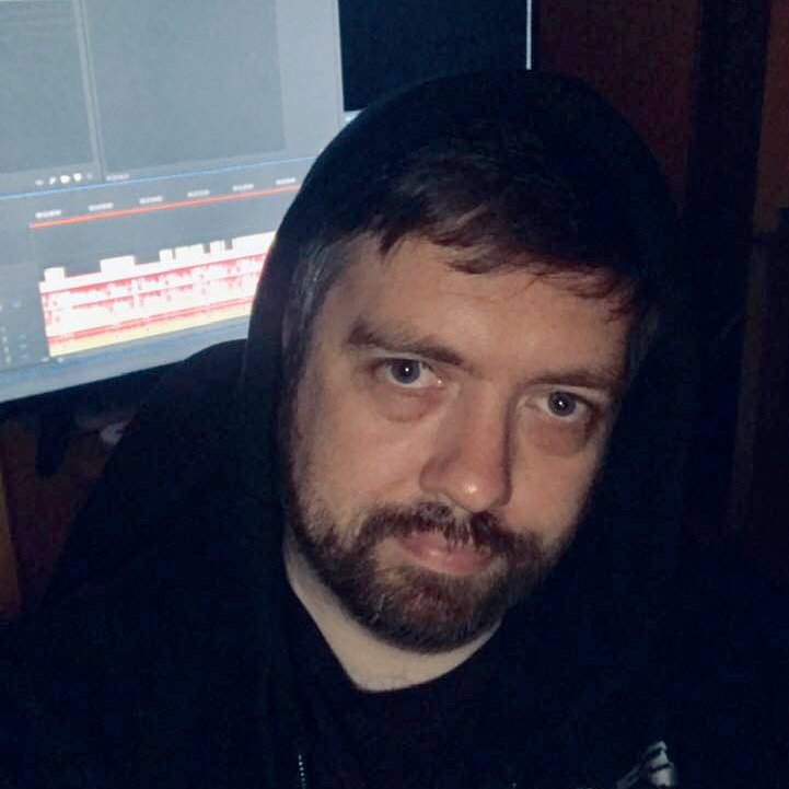 DanVideoNinja's tweet photo. Worked hardcore all week. Come midnight Friday night and I’m right back on my bullshit again. #videoninja https://t.co/N8pX6uF2dd