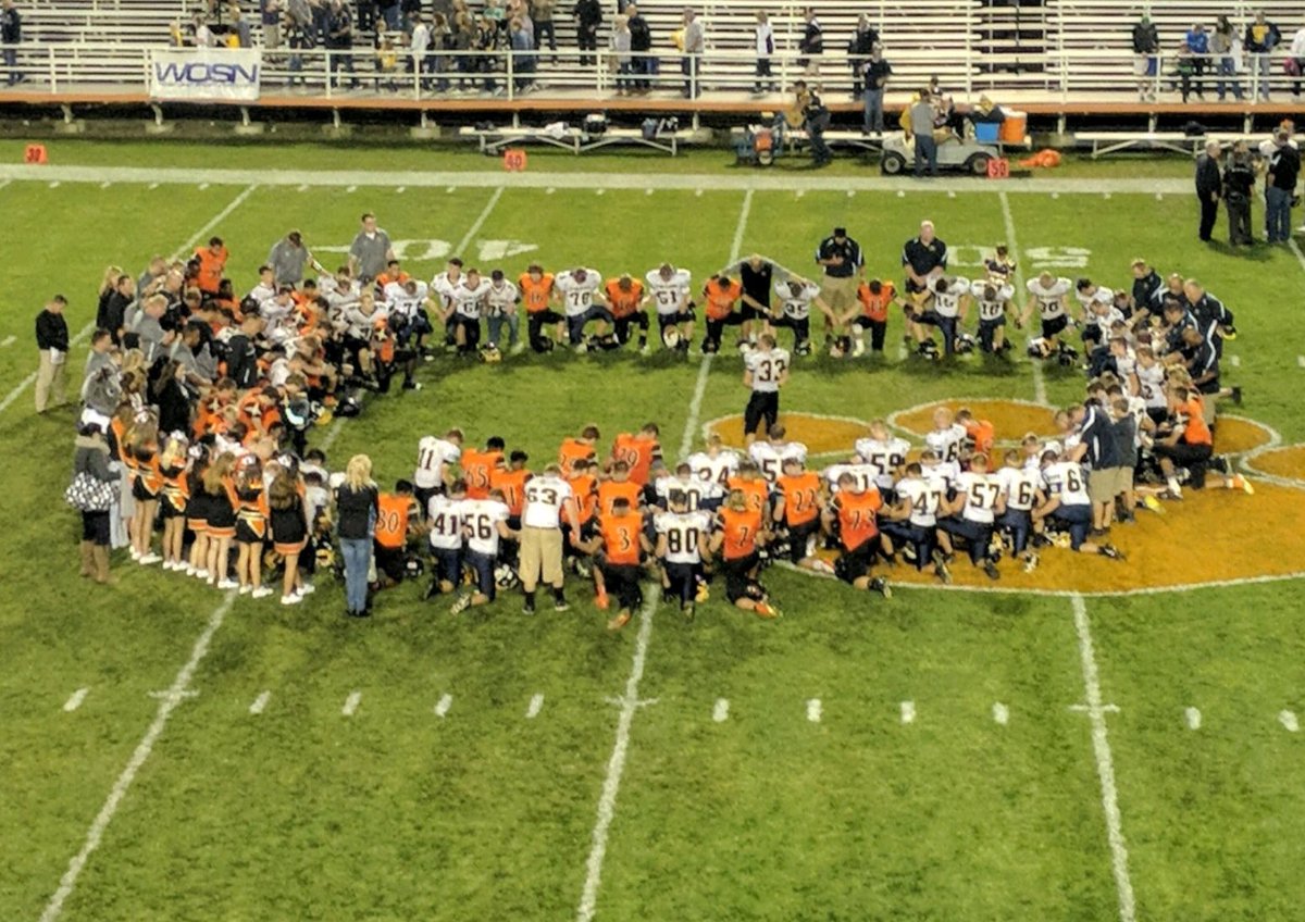 WOSN Sports (@wosnscores) on Twitter photo Great moment from the Ottawa-Glandorf/Elida post game! Great moment from the Ottawa-Glandorf/Elida post game!