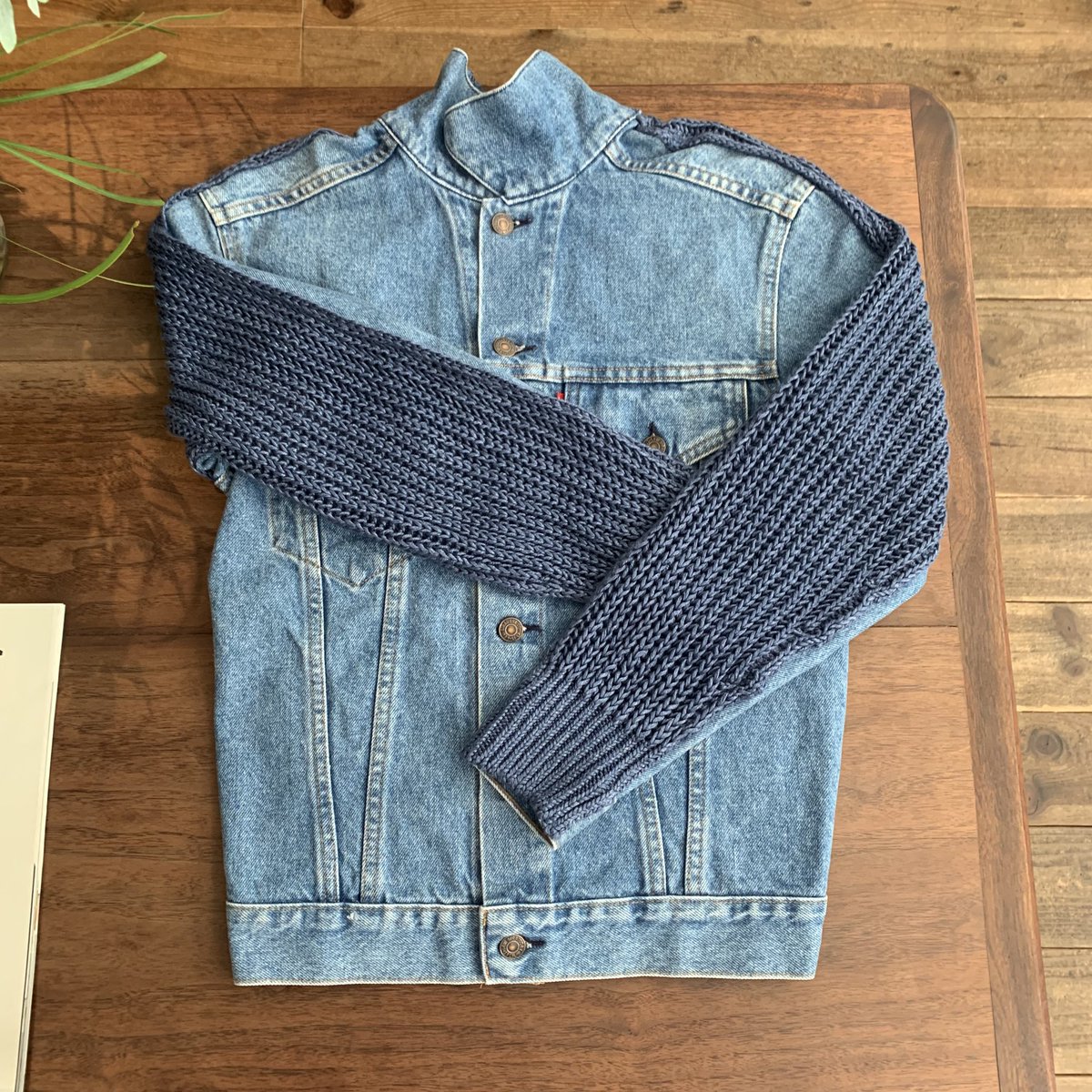 最終値下げ❗️Cristaseya BLESS デニム×ニットJKT Very Goods | CRISTASEYA - BLESS + CRISTASEYA PATCHED DENIM SWEATER