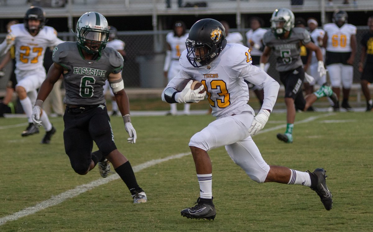 Im becoming a big fan of Alcovy’s Mathias Height. The sophomore receiver has made some big-time catches so far this season. Three catches for 42 yards tonight against Eastside.
