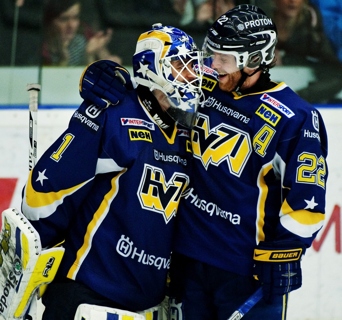 HV71 tweet media