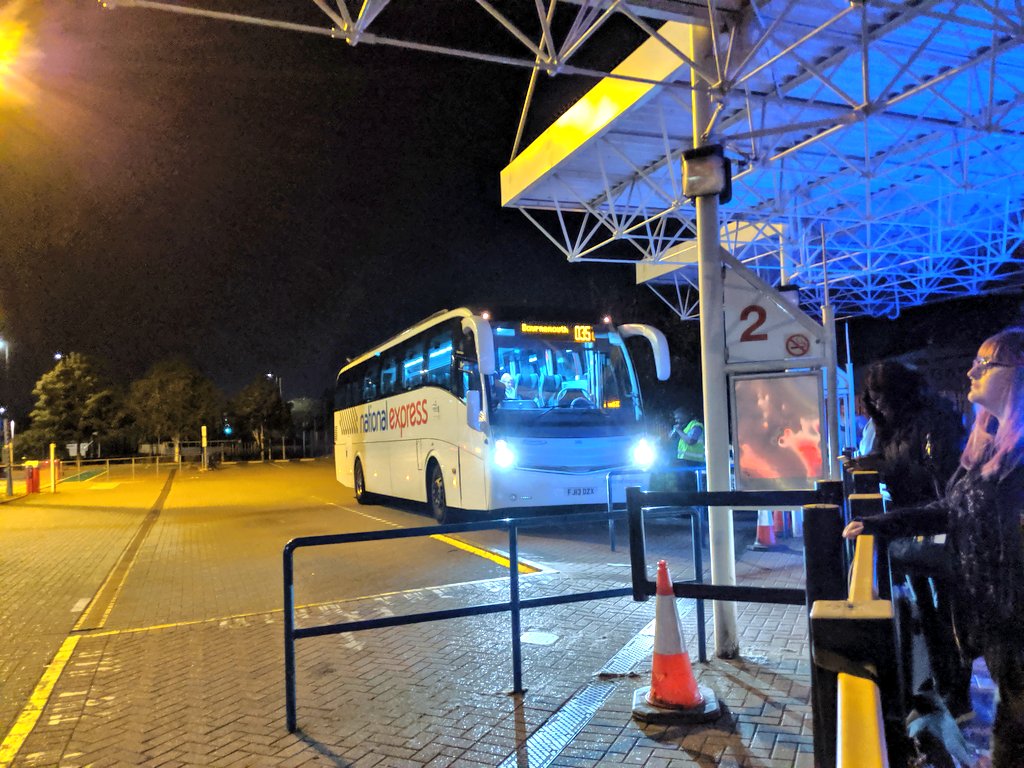 TheFruitBowlCo's tweet photo. Heading north this morning for the @EYBuses #BigBusDay in Hull and then exploring the @DalesBus network tomorrow!

☑️ First up: the 0330 @nationalexpress 035 direct to London Victoria from Southampton. 😴 https://t.co/8AoEwNUuKT
