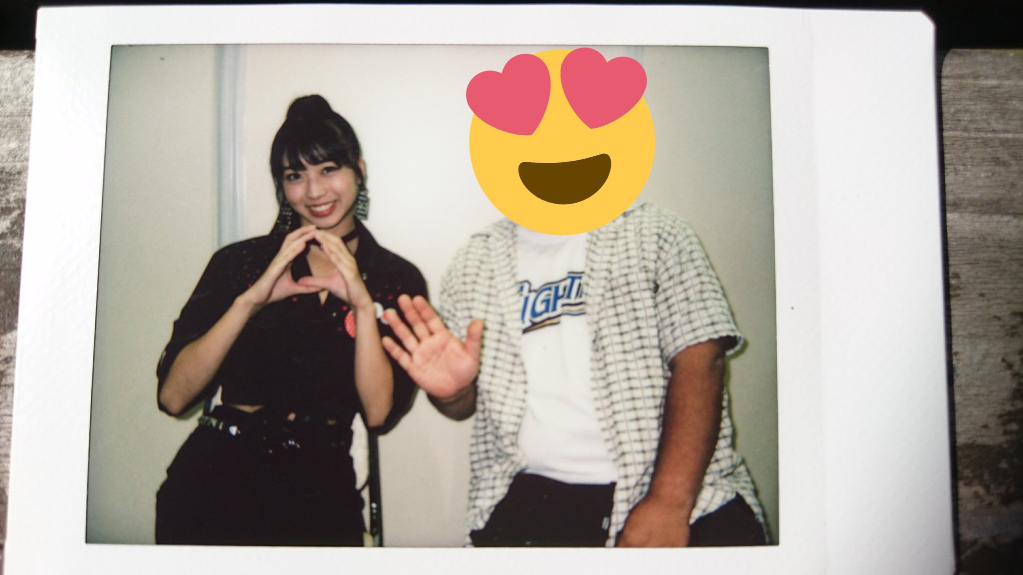 牧野真莉愛 直筆サイン入りチェキ モーニング娘。 Amazon.co.jp: 石田亜佑美 牧野真莉愛 山﨑愛生 直筆サイン入り