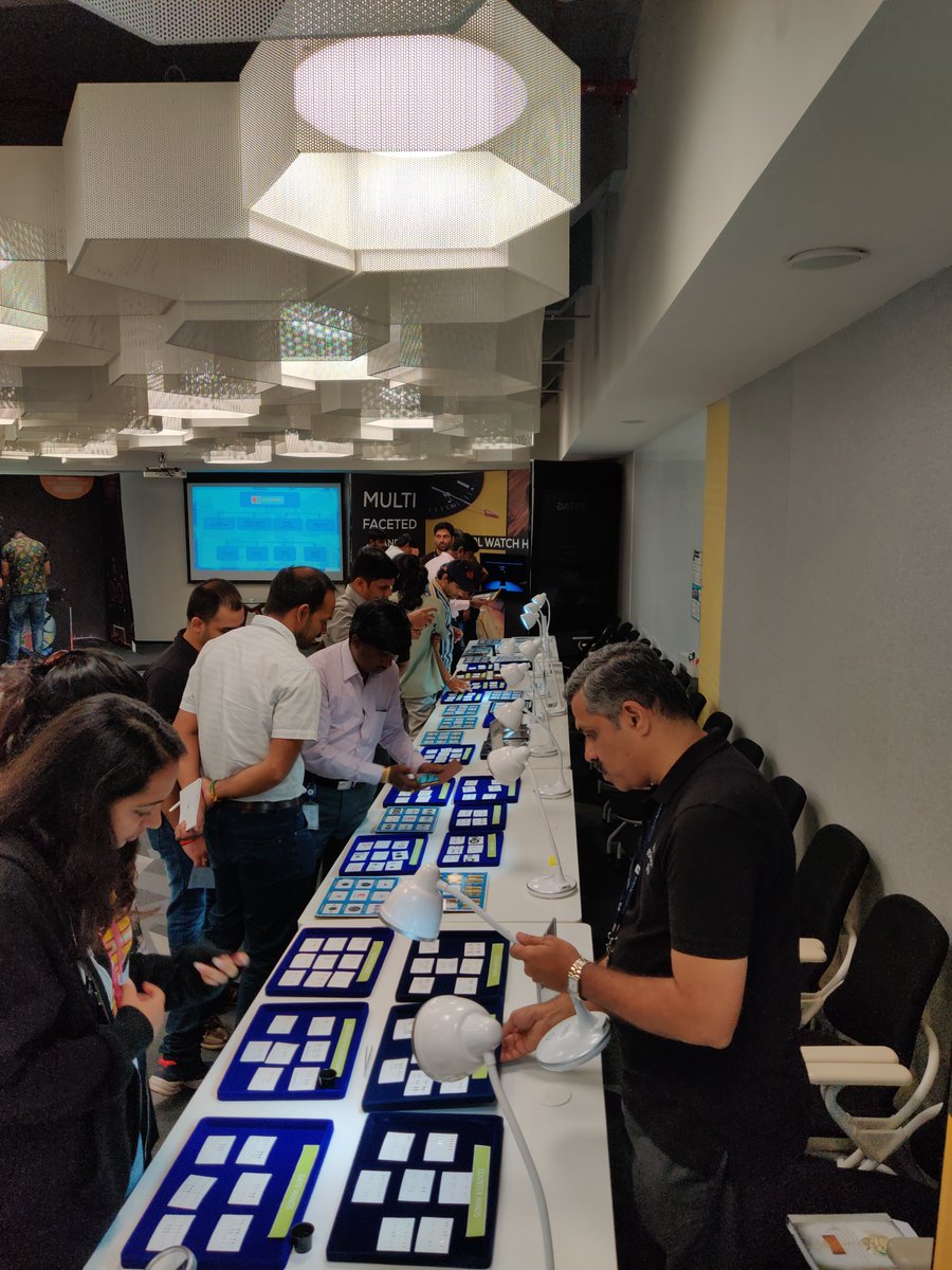 taratec_ch's tweet photo. #Titan’s Corporate Office in Bangalore became the destination for the much-awaited #KDDL #Roadshow2019! The brand launched their new cutting-edge collections of dials and hands including new range of Dials &amp; the fascinating #Swiss #LumiNova watch #Hands &amp; #Dial. https://t.co/63yq30pvim