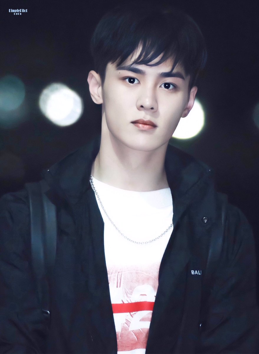 DimplePilot's tweet image. 💰190906 ICN출발
#KUN #QIANKUN #钱锟 #쿤
 #WayV