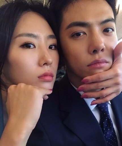 k_popstory's tweet photo. Kangnam and his soon to be wife Lee Sanghwa shared a cute selca together and knetz agreed they really suit each other! https://t.co/ShUKGbsWZK https://t.co/7leXCkhnOp