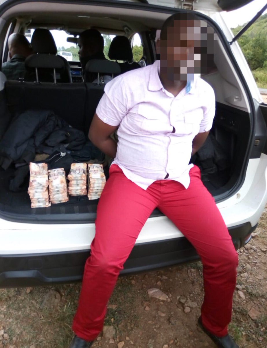 DCI_Kenya's tweet photo. #UPDATE| @DCI_Kenya Detectives from #SCPU have arrested @APSKenya Constable Chris Ayienda Machogu &amp; recovered Ksh. 4M. Further interrogation led Detectives to his accomplice @PoliceKE Constable Vincent Owour in whose house at Kendu Bay Ksh. 3Million &amp; a M/vehicle were recovered. https://t.co/NDAAyZg6yq