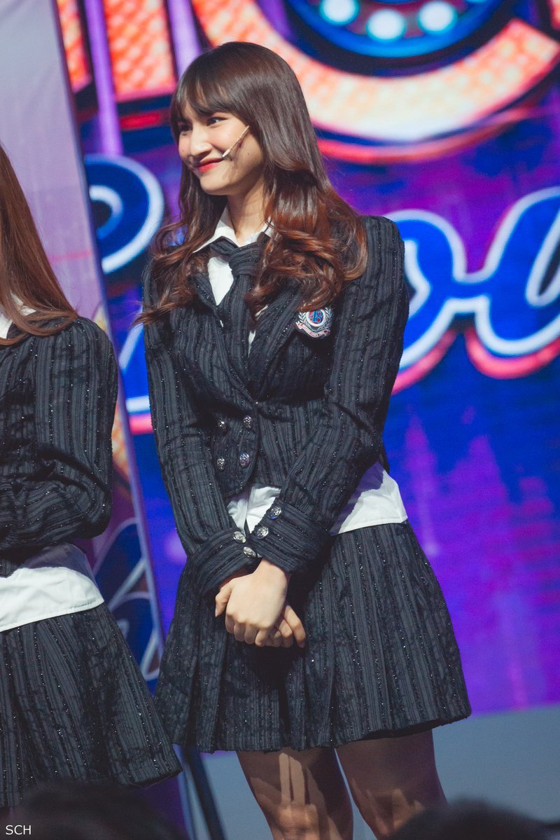 edhiresidentevi's tweet photo. Manisnya Senyuman Frieska-Chan 🖤🥰😘

Frieska Anastasia Laksani @frieskaJKT48 - JKT48 Team J @ MagiComic Show, Indosiar [01.09.2019].😍😉

#MagiComicShow https://t.co/lwrbuzI6d1
