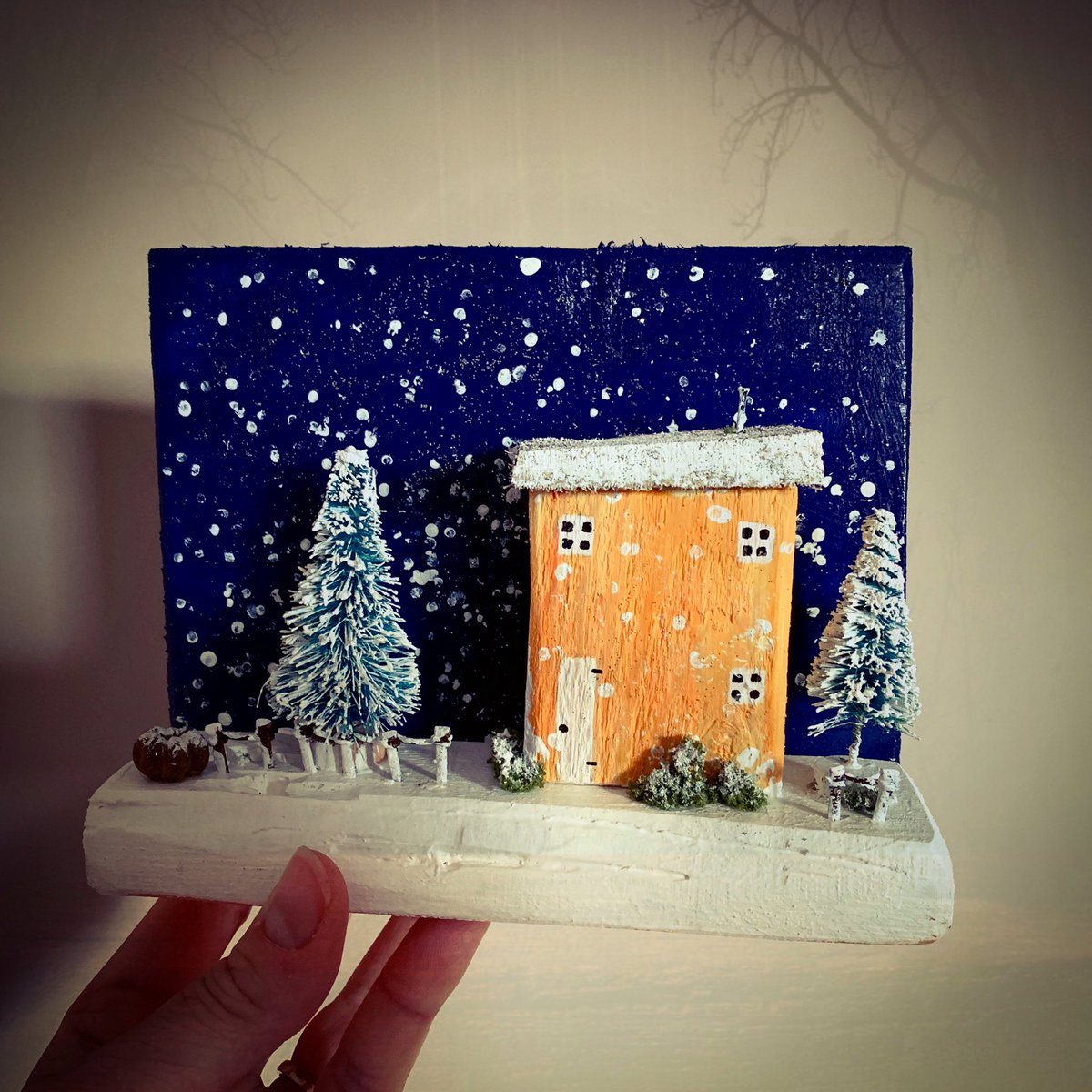 DriftDownTime's tweet photo. 🤫#whisperit #limitededition #comingsoon #newcollection #wintercollection #silentnight #winter #winterscene #takingordersnow #madetoorder #driftwood #salvagedwood #reclaimedwood
#madeinyorkshire #christmas #christmasdecor #winterdecor #winterwonderland @FabricationLDS https://t.co/50qyfKdh4h