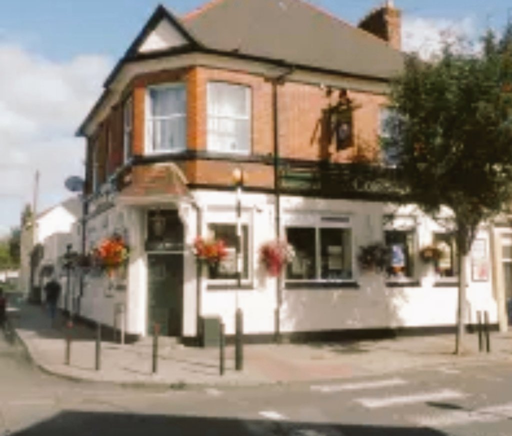 TheCornwallPub's tweet photo. SaturdayNightPartyNight...
Celebrating 125 years old #BestPub
@YourLocal Get your dancing shoes on for some #Footapping #GoodTimes tonight @8pm https://t.co/sQZzDKIHon