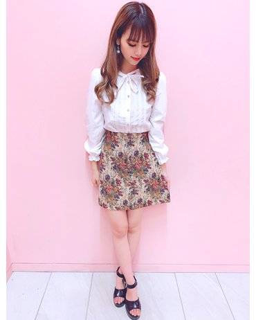 O Xrhsths Ingni Store イング公式 Sto Twitter スタッフコーデ 9 7 Sat Update 可愛いもきれいもカジュアルも 秋はいろんなテイストで おしゃれを楽しみたいっ 欲張り女子必見の スタッフコーデをcheck スタッフコーデ T Co